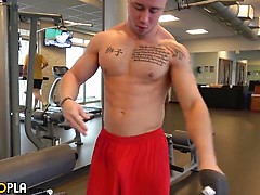 Hot Muscle Stud Dom Knight Works Out And Jerks OFF. Posted by: Gayhoopla