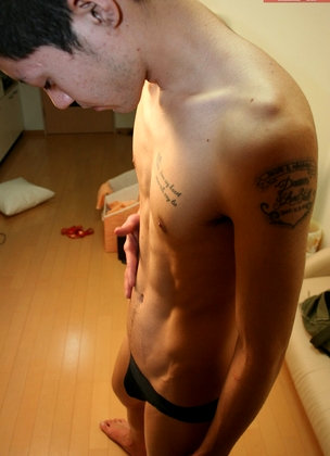 Hot muscular Japanese twink