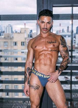 Max Konnor & Siren Santiago