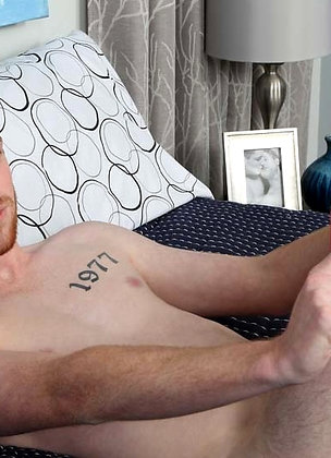 Sebastian Hunt Solo, Scene #01