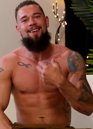 Bad Boy, Big Heart! Brodie Graves Opens Up To The Fans!