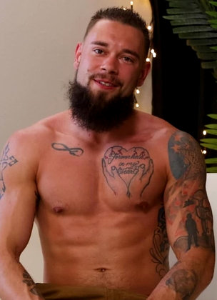 Bad Boy, Big Heart! Brodie Graves Opens Up To The Fans!