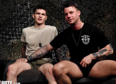 Slutty Tatted N'twink Soldiers Flip Fuck - Jason Windsor, Tyler James
