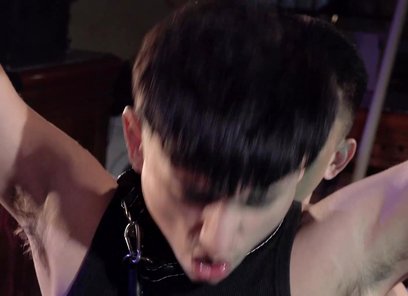 Sling Boy Gets His Hole Splashed