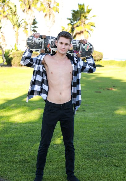 Hookup: The Skaterboy