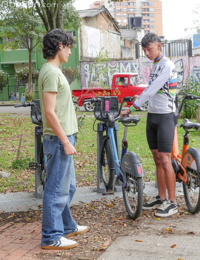 Skinny latino twinks Danny Collins and Andress Brown fucking